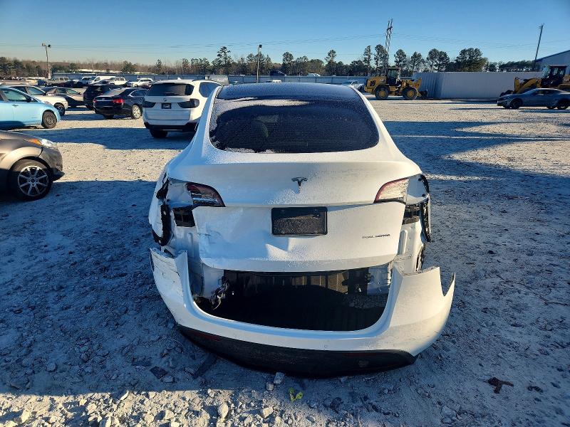 Photo 6 from auction – 2021 TESLA MODEL Y with VIN 5YJYGDEE8MF100509