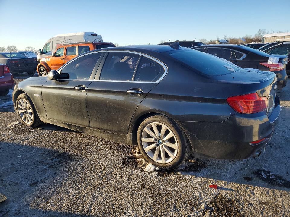 Photo 2 from auction – 2016 BMW 535 with VIN WBA5B3C56GG255940