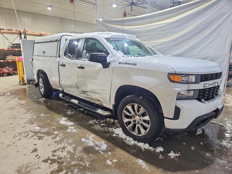Photo 4 from auction – 2021 CHEVROLET SILVERADO with VIN 1GCRYBEF8MZ143756