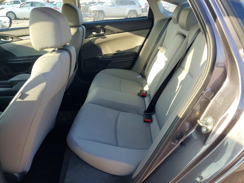 Photo 10 from auction – 2017 HONDA CIVIC EX with VIN 19XFC2F71HE032041