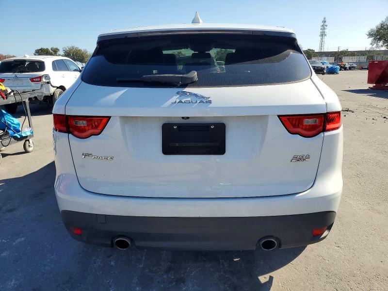 Photo 6 from auction – 2017 JAGUAR F-PACE with VIN SADCS2BV2HA889616
