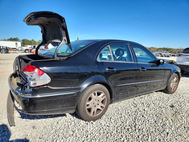 Photo 3 from auction – 2003 MERCEDES-BENZ E 320 with VIN WDBUF65J73A134148