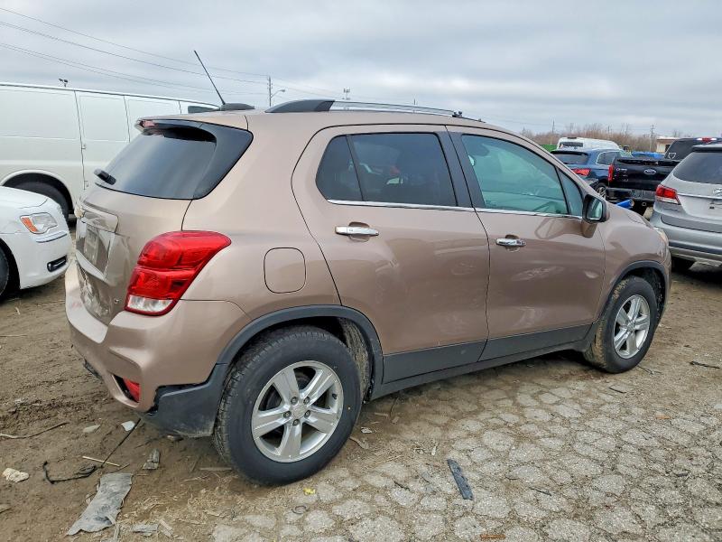 Photo 3 from auction – 2018 CHEVROLET TRAX 1LT with VIN 3GNCJLSB8JL336582