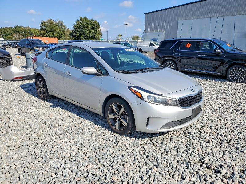 Photo 4 from auction – 2018 KIA FORTE LX with VIN 3KPFL4A72JE269162
