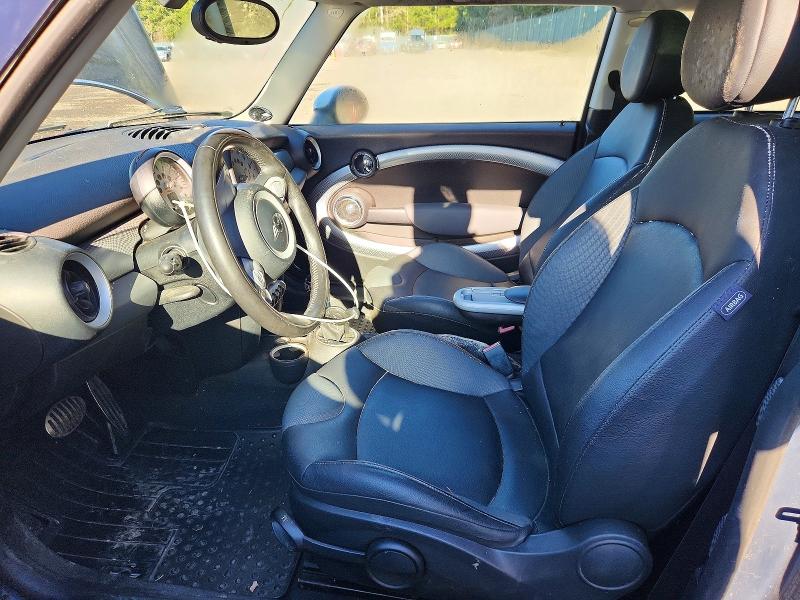 Photo 7 from auction – 2010 MINI COOPER S with VIN WMWMF7C58ATZ71681