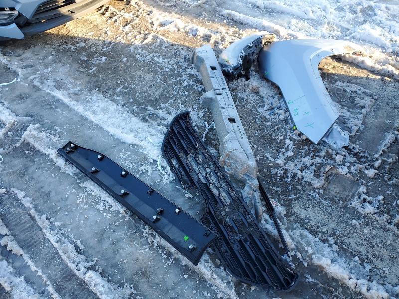 Photo 13 from auction – 2020 TOYOTA RAV4 LE with VIN 2T3F1RFV5LC109781