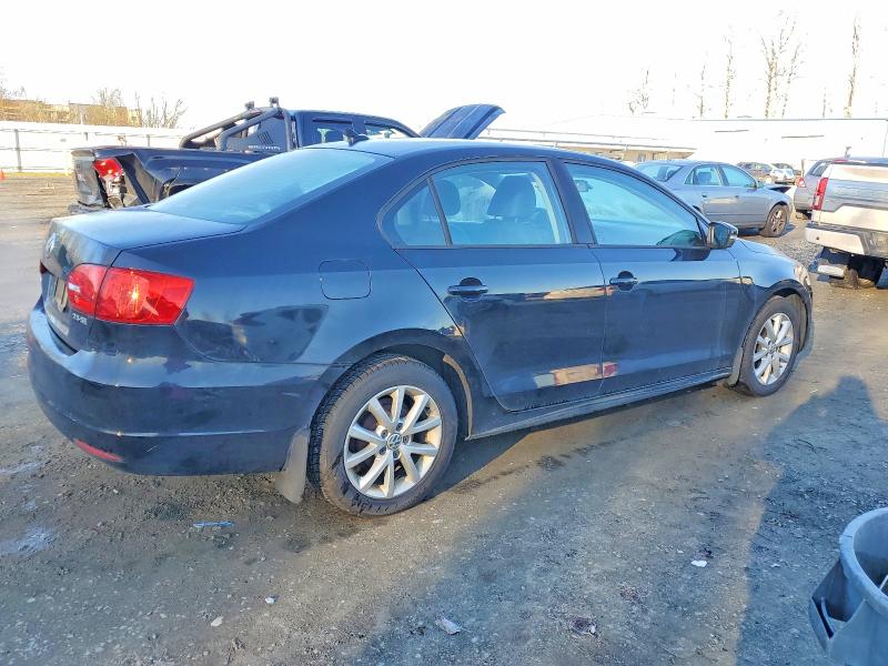 Photo 3 from auction – 2012 VOLKSWAGEN JETTA with VIN 3VWBP7AJ8CM320783