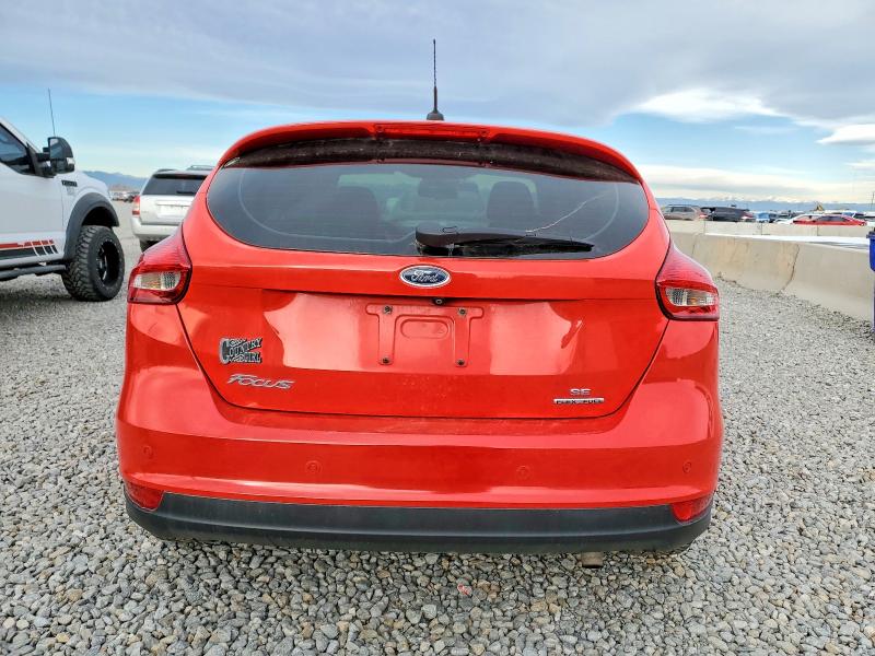 Photo 6 from auction – 2016 FORD FOCUS SE with VIN 1FADP3K22GL340682