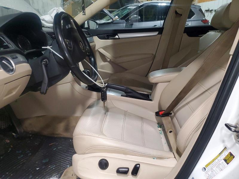 Photo 7 from auction – 2012 VOLKSWAGEN PASSAT with VIN 1VWBP7A3XCC099867