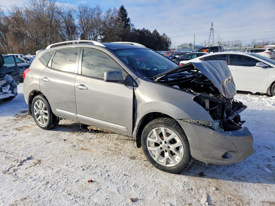 Photo 4 from auction – 2013 NISSAN ROGUE with VIN JN8AS5MT3DW019603