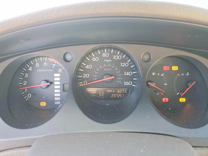 Photo 9 from auction – 2000 ACURA 3.2TL with VIN 19UUA5665YA038760