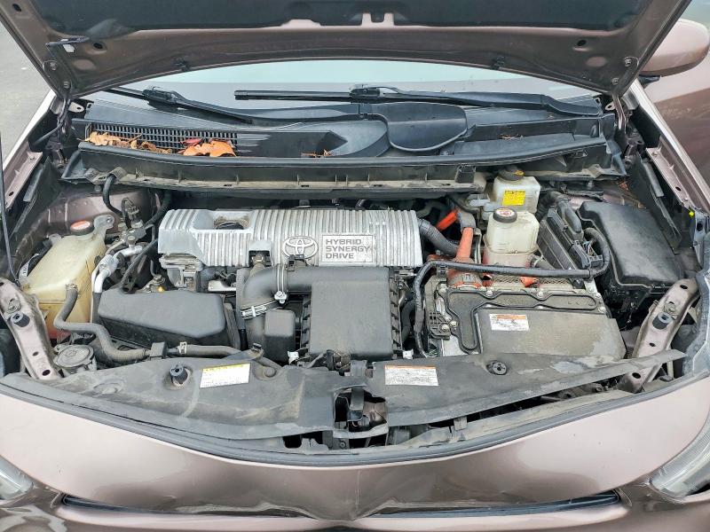 Photo 12 from auction – 2017 TOYOTA PRIUS V with VIN JTDZN3EU6HJ059274