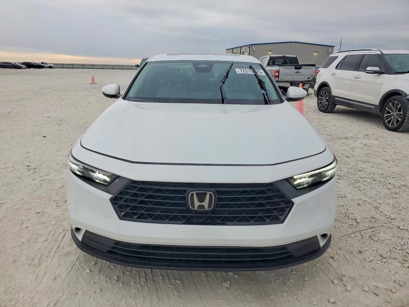 Photo 5 from auction – 2024 HONDA ACCORD with VIN 1HGCY1F35RA025367