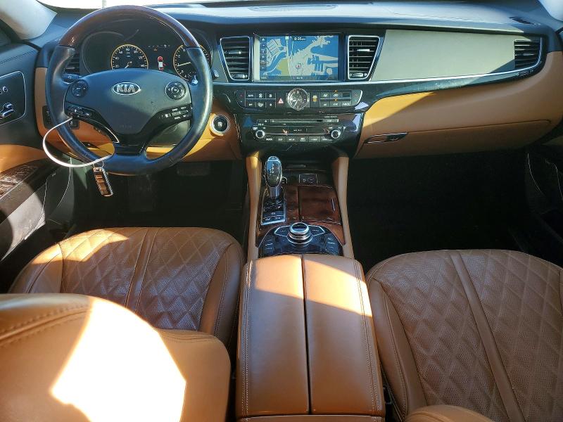 Photo 8 from auction – 2017 KIA K900 with VIN KNALW4D41H6035605