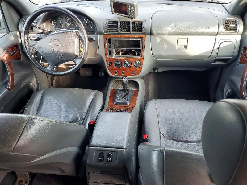 Photo 8 from auction – 1998 MERCEDES-BENZ ML 320 with VIN 4JGAB54E3WA021876