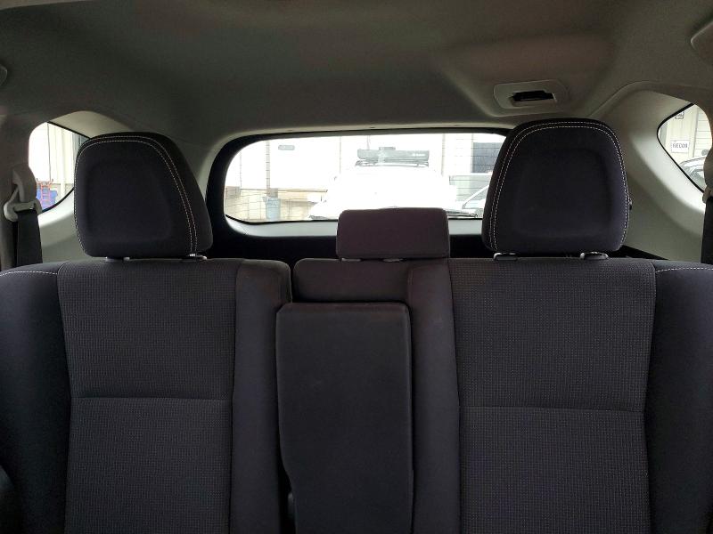 Photo 10 from auction – 2018 TOYOTA RAV4 ADVEN with VIN JTMWFREV6JJ197821