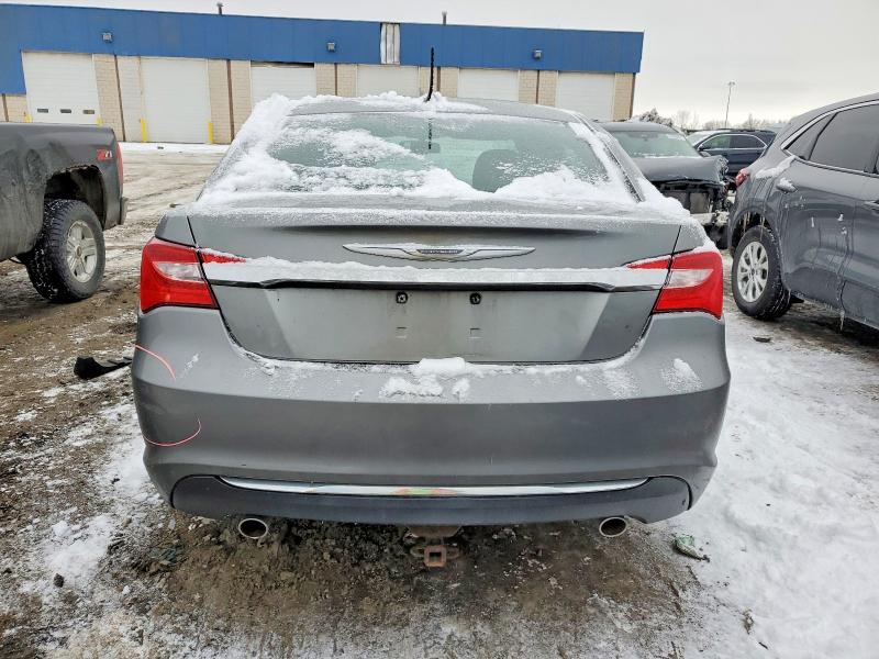 Photo 6 from auction – 2013 CHRYSLER 200 LIMITE with VIN 1C3CCBCG7DN520962