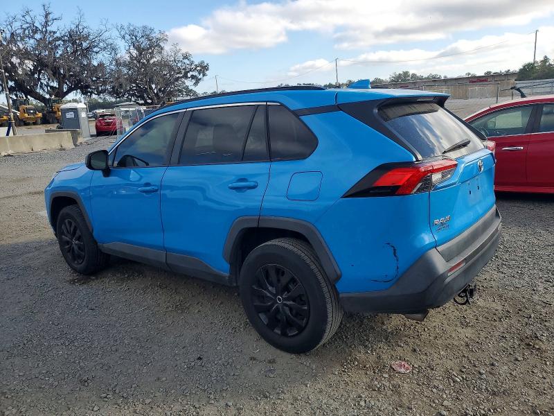 Photo 2 from auction – 2019 TOYOTA RAV4 with VIN 2T3H1RFV9KW044231