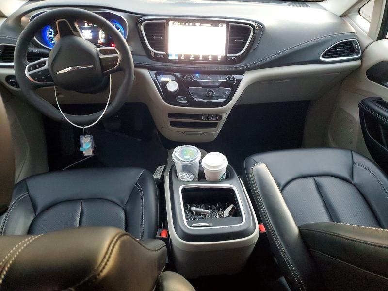 Photo 8 from auction – 2023 CHRYSLER PACIFICA H with VIN 2C4RC1L79PR598988