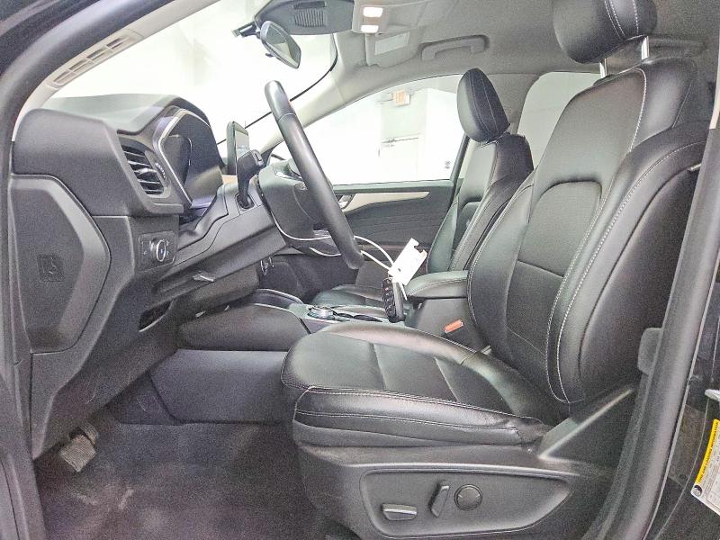Photo 7 from auction – 2022 FORD ESCAPE SEL with VIN 1FMCU0H65NUB83739
