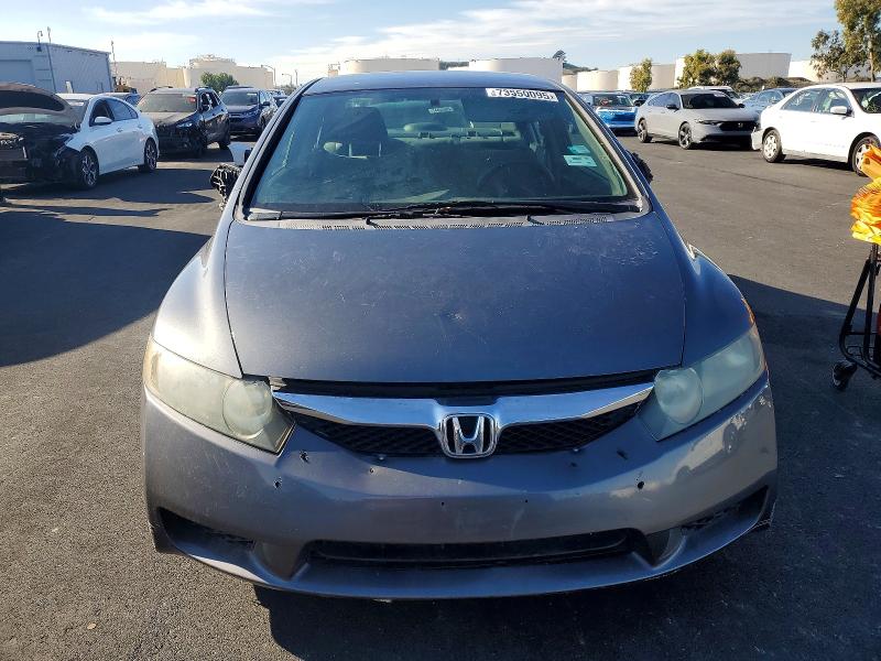 Photo 5 from auction – 2010 HONDA CIVIC LX with VIN 19XFA1E58AE053555