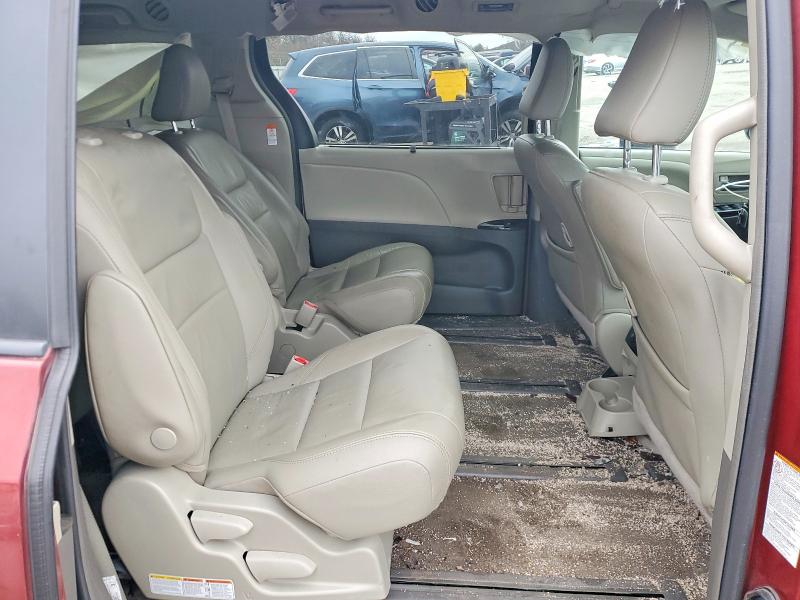 صورة رقم 11 من المزاد - 2018 TOYOTA SIENNA XLE مع VIN 5TDDZ3DC3JS198987