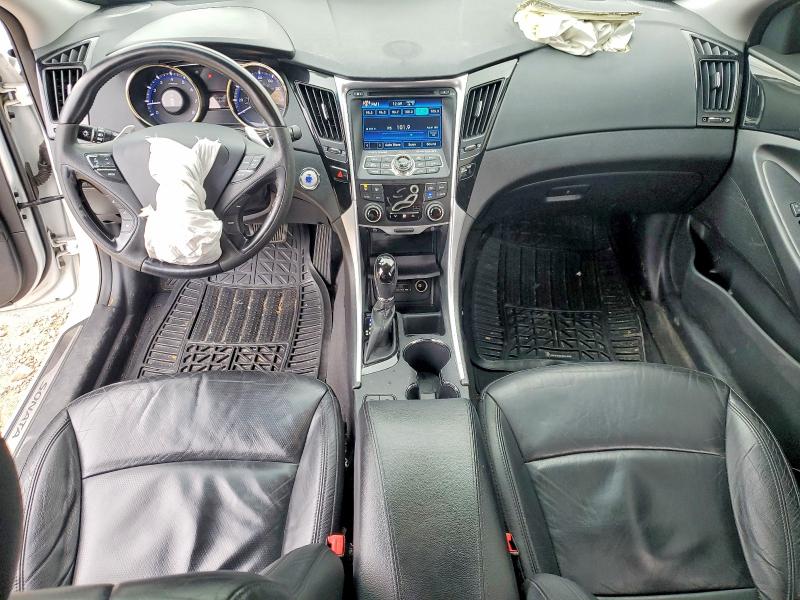 Photo 8 from auction – 2012 HYUNDAI SONATA with VIN 5NPEC4AB4CH437043