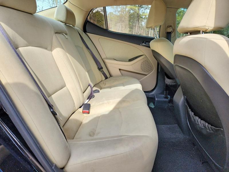 Photo 10 from auction – 2012 KIA OPTIMA LX with VIN 5XXGM4A73CG032465
