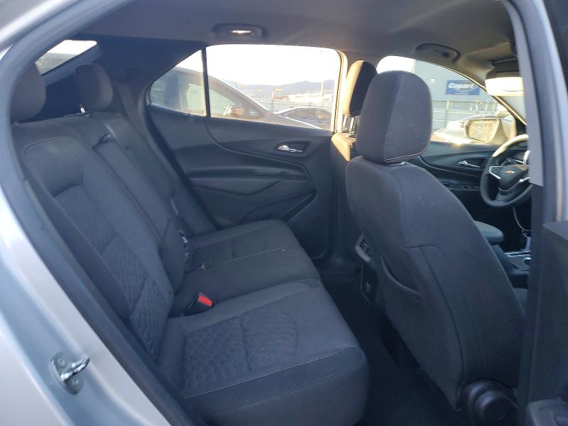 Photo 11 from auction – 2018 CHEVROLET EQUINOX with VIN 2GNAXSEV2J6294579