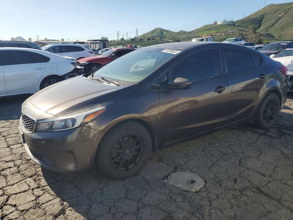 KIA FORTE LX 2018 with VIN 3KPFK4A72JE181313 - Photo from auction