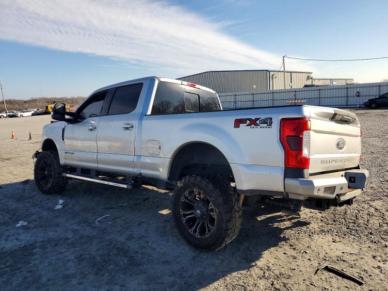 Photo 2 from auction – 2017 FORD F250 with VIN 1FT7W2BT3HEF42546