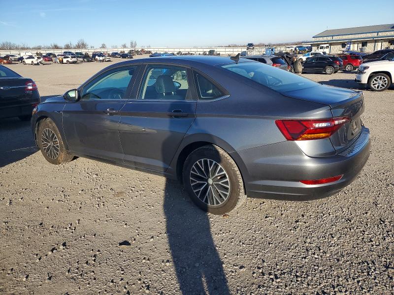 Photo 2 from auction – 2019 VOLKSWAGEN JETTA SEL with VIN 3VWEB7BU3KM244716