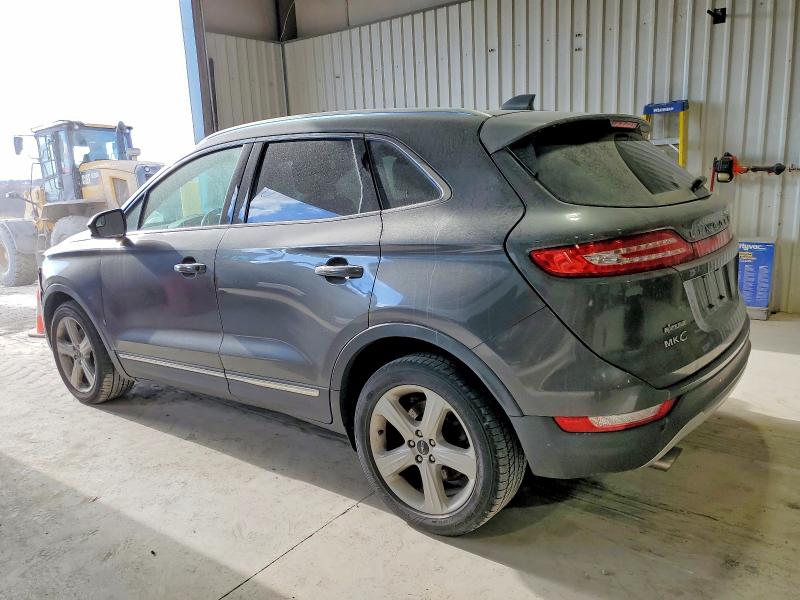 Photo 2 from auction – 2017 LINCOLN MKC with VIN 5LMCJ1C93HUL45028
