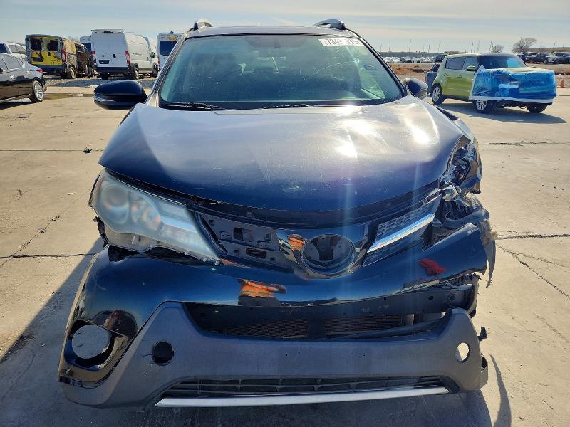 Photo 5 from auction – 2014 TOYOTA RAV4 XLE with VIN 2T3RFREV7EW168025