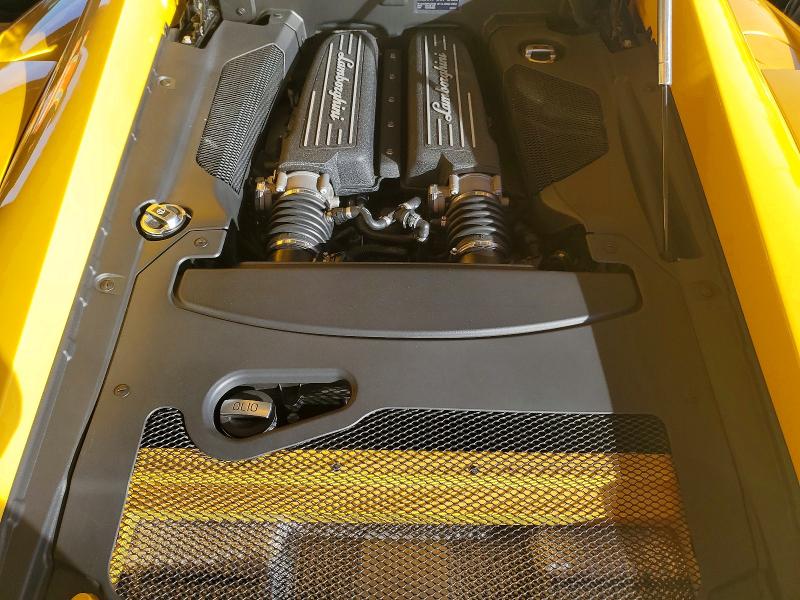 Photo 11 from auction – 2012 LAMBORGHINI GALLARDO with VIN ZHWGU5BZ4CLA11785