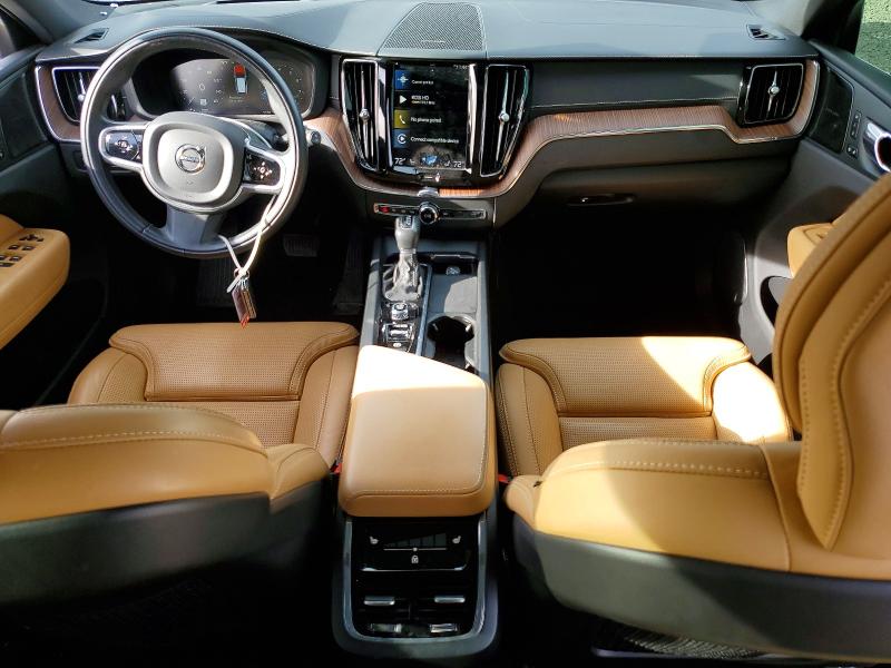 Photo 8 from auction – 2021 VOLVO XC60 T5 IN with VIN YV4102RL3M1726817