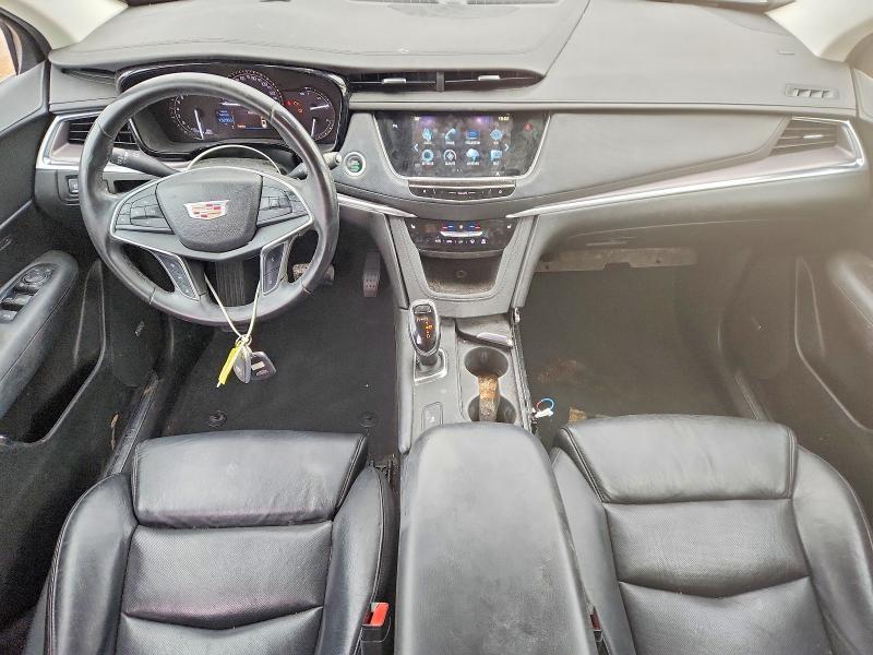Photo 8 from auction – 2017 CADILLAC XT5 LUXURY with VIN 1GYKNBRS0HZ294351