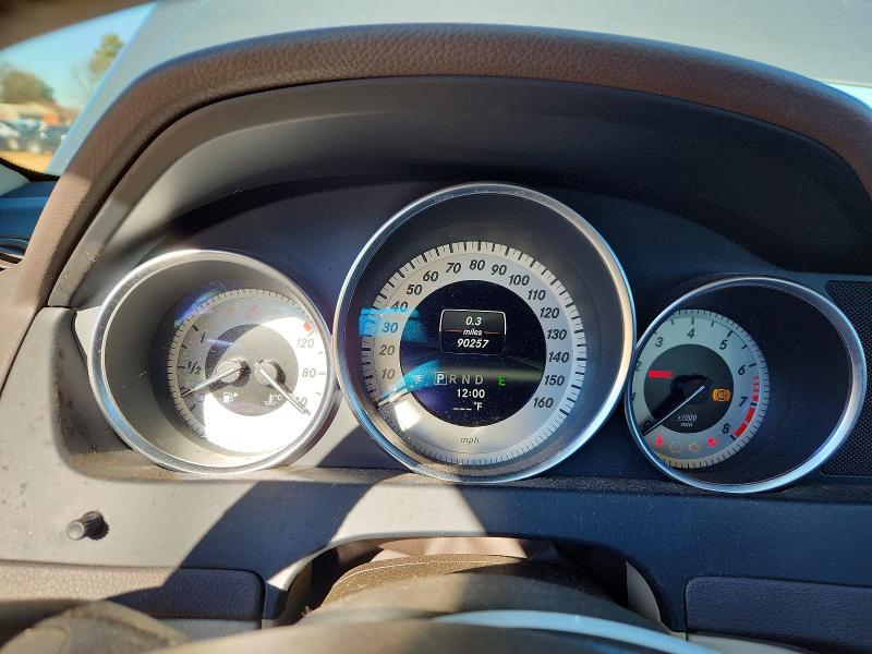 Photo 9 from auction – 2013 MERCEDES-BENZ C with VIN WDDGF4HB5DR281522
