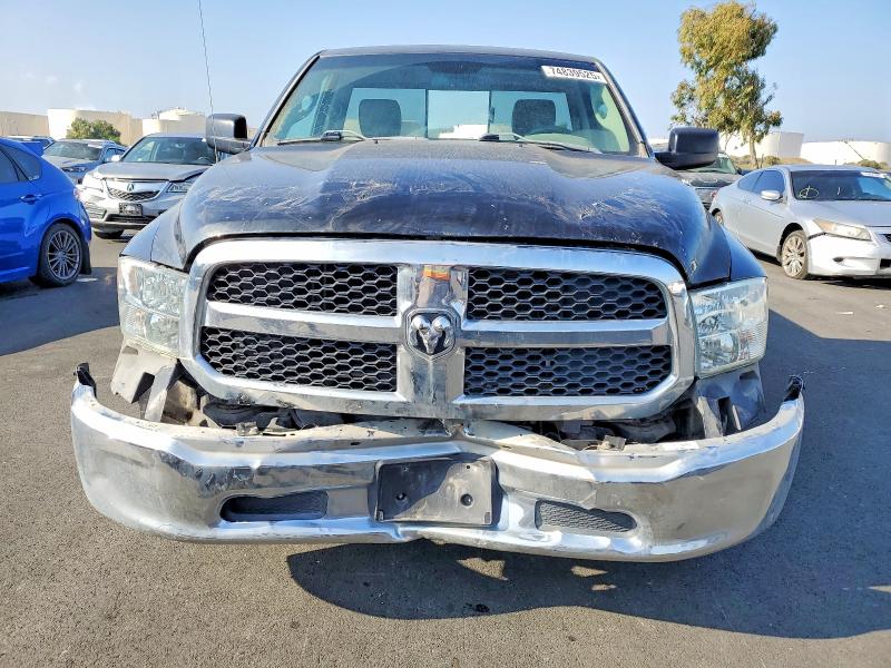 Photo 5 from auction – 2017 RAM 1500 ST with VIN 3C6JR6DT6HG640293