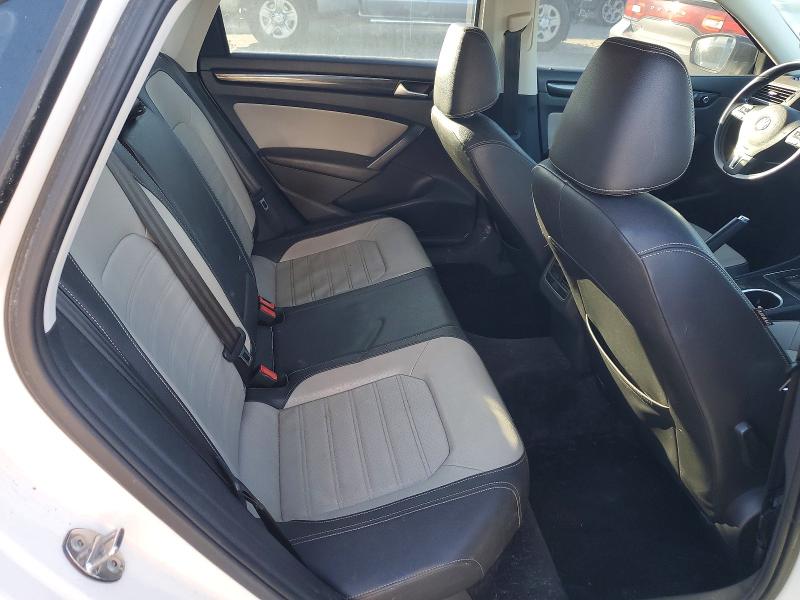 Photo 10 from auction – 2015 VOLKSWAGEN PASSAT SE with VIN 1VWBT7A31FC108133