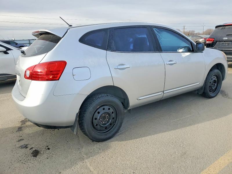 Photo 3 from auction – 2013 NISSAN ROGUE S with VIN JN8AS5MT7DW019510