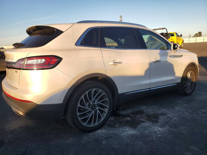 Photo 3 from auction – 2019 LINCOLN NAUTILUS with VIN 2LMPJ6L95KBL62335