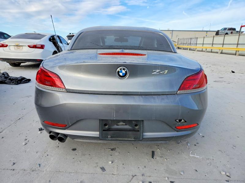 Photo 6 from auction – 2011 BMW Z4 SDRIVE3 with VIN WBALM5C51BE379521