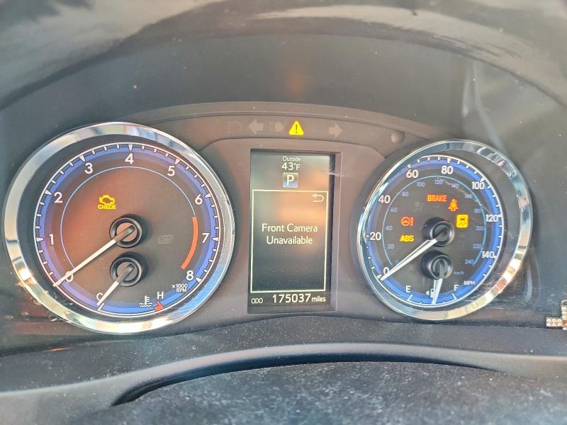 Photo 9 from auction – 2017 TOYOTA COROLLA with VIN 5YFBURHE3HP614530