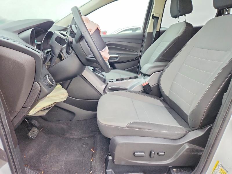 Photo 7 from auction – 2016 FORD ESCAPE SE with VIN 1FMCU9GX8GUA37739
