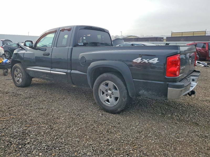 Photo 2 from auction – 2006 DODGE DAKOTA with VIN 1D7HW52J86S704745