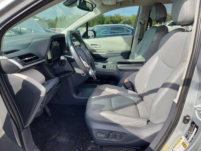 Photo 7 from auction – 2021 TOYOTA SIENNA XLE with VIN 5TDYRKECXMS066971