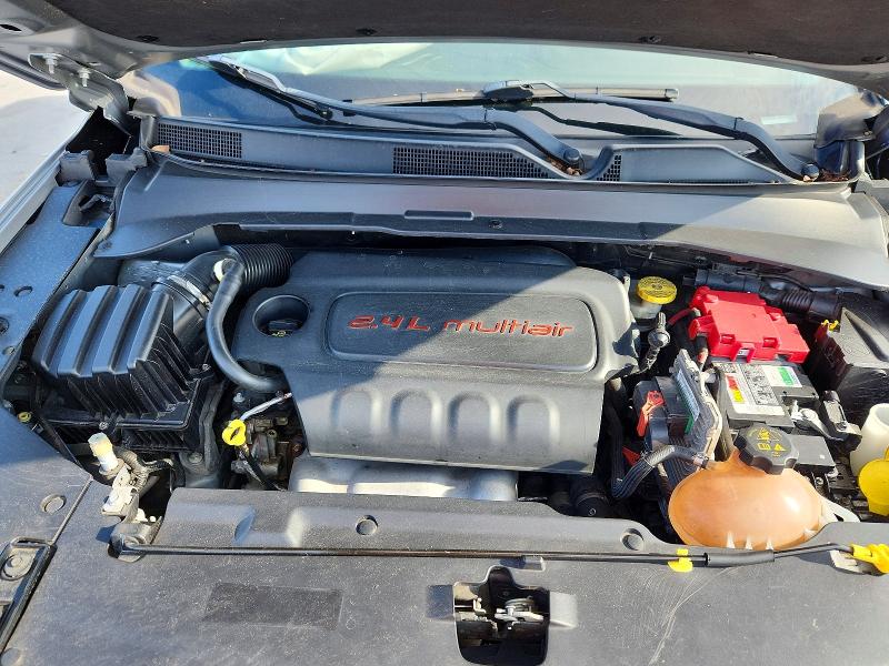 Photo 12 from auction – 2019 JEEP COMPASS with VIN 3C4NJCCB4KT749178