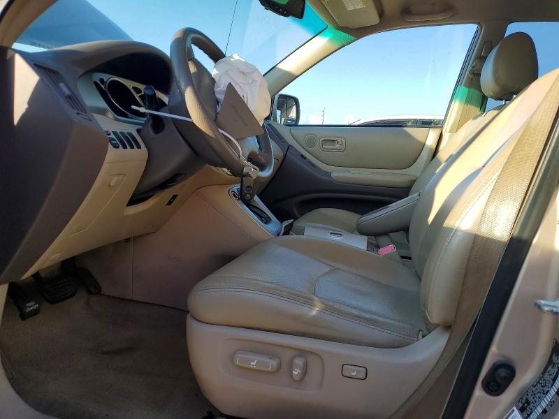 Photo 7 from auction – 2005 TOYOTA HIGHLANDER with VIN JTEGP21A950064490
