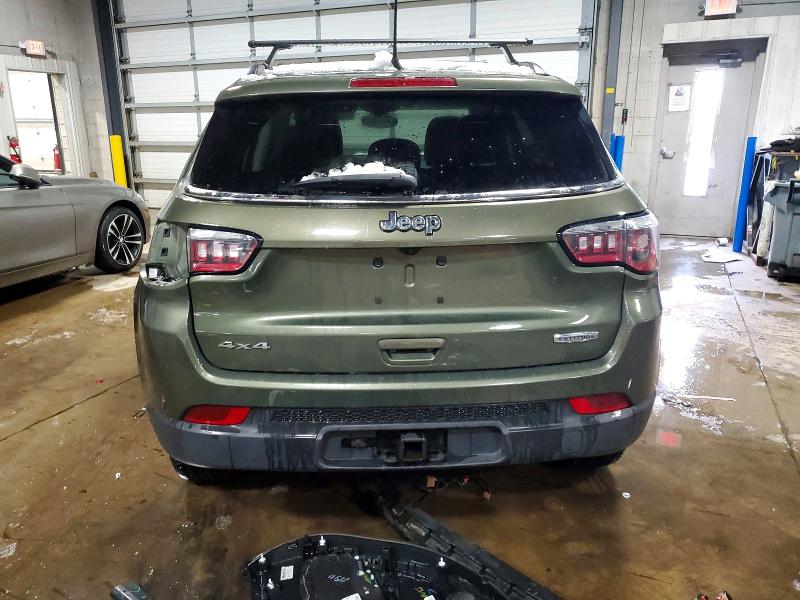 Photo 6 from auction – 2019 JEEP COMPASS LA with VIN 3C4NJDBB2KT646686